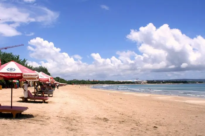 Hal yang Wajib Dilakukan Wisatawan di Pantai Kuta