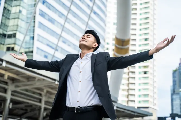 Kebiasaan Orang Sukses yang Bisa Kamu Terapkan dalam Karier