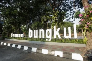 Taman Bungkul Menghidupkan Pesona Taman Kota
